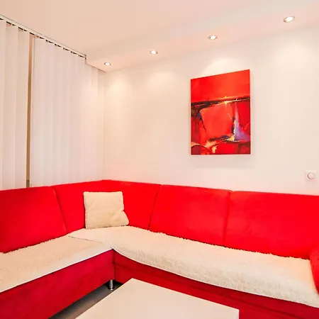 Cristal-8 By Interhome *